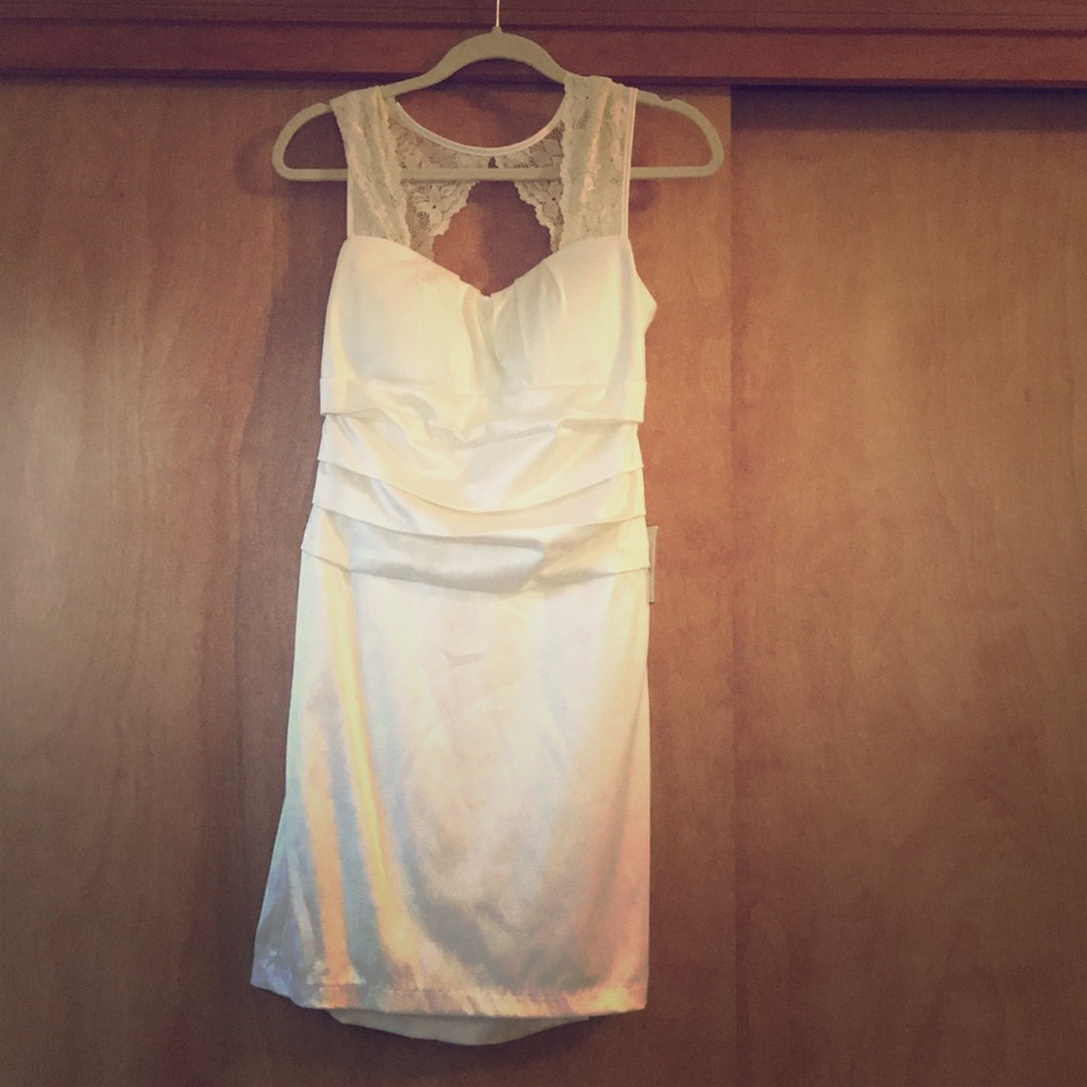 Cream keyhole back dress